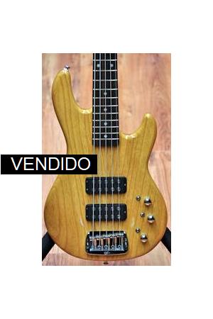 G&L Tribute L2500 (1) G&L Tribute L2500 (1)